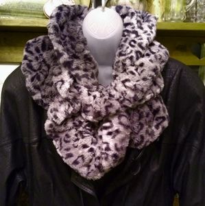 Cheetah print faux fur infinity scarf